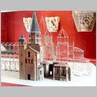 Cluny III (maquette) Musee des monuments francais (Paris), photo by Heinz Theuerkauf.jpg